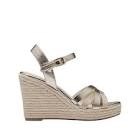 Босоножки на танкетке