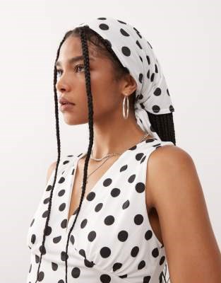 Reclaimed Vintage Многофункциональный белый шарф с принтом в горошек, 100% хлопок, часть набора 11038660