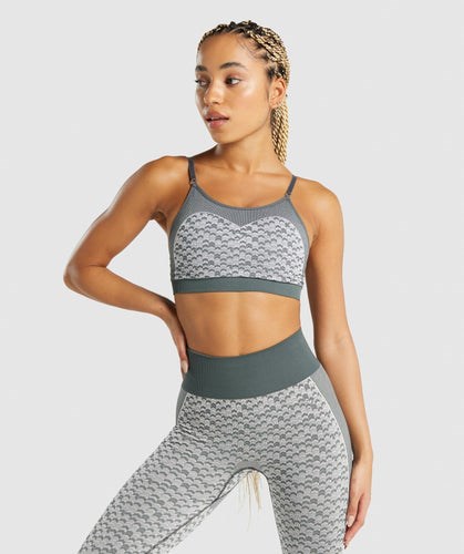 Gymshark Бесшовный бюстгальтер Wtflex с тонкими бретелями из дышащей ткани, съемными чашечками и разноцветным узором 11038220