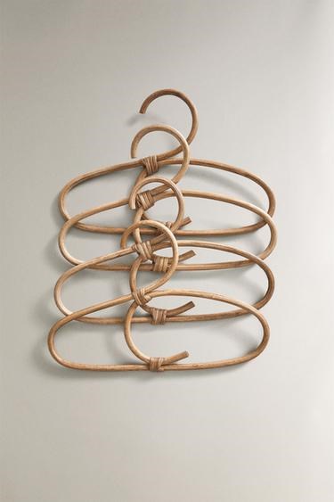 Zara Home Комплект детских вешалок из ротанга — стильный и экологичный выбор для хранения, 4 штуки 11039675