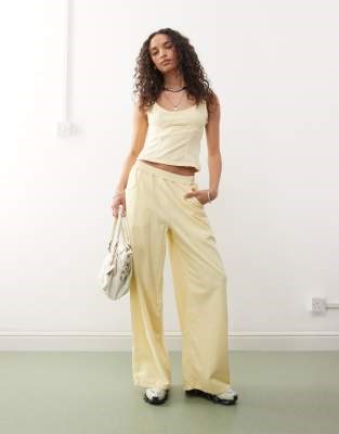 Брюки-багги COLLUSION цвета вафельного молока с завышенной талией, эластичным поясом и карманами 11037517
