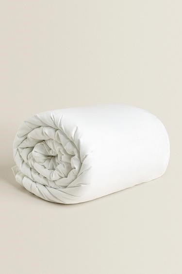 Zara Home Легкое летнее одеяло из микрофибры (125 г/м?), идеальное для теплых ночей 11039868