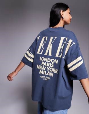 ASOS Weekend Collective Свободная футболка Icon от Weekend Collective с логотипом на спине и круглым вырезом 11012862