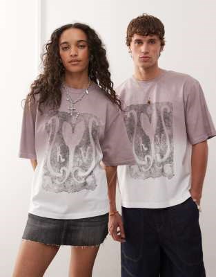 Унисекс укороченный лонгслив пудрового цвета с графическим принтом от Reclaimed Vintage 11030915