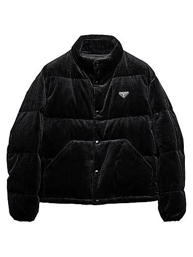 Оверсайз укороченная вельветовая куртка Prada с гусиной пуховой подкладкой, капюшоном и символикой 11035063