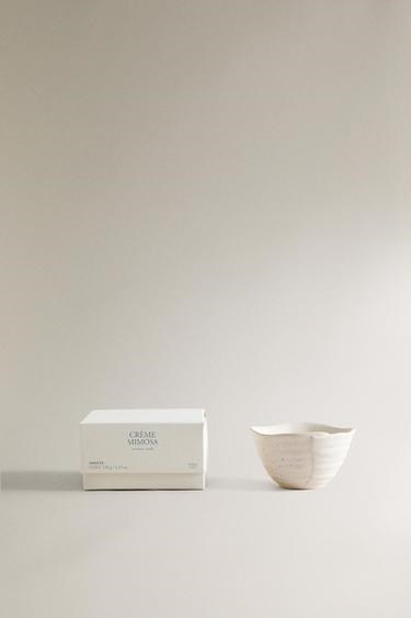 Zara Home Ароматическая свеча Creme Mimosa с растительным воском, 120 г - успокаивающий аромат для вашего дома 11229595