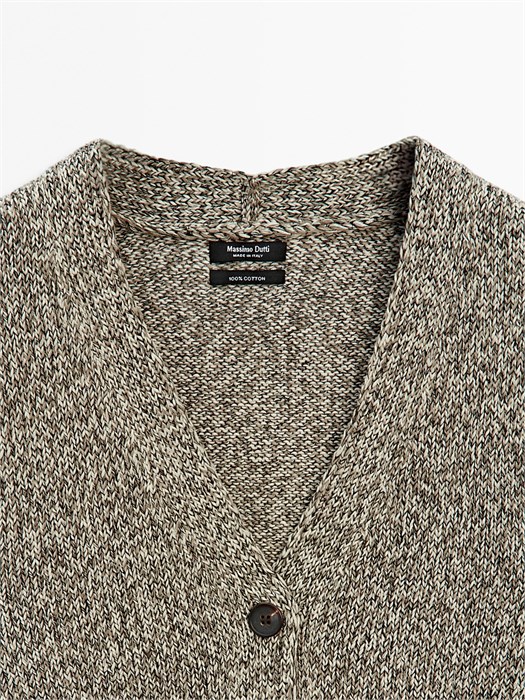 Вязаный мохеровый жилет Massimo Dutti с V-образным вырезом и пуговицами из 100% хлопка 11202046