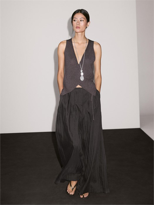 Широкие брюки Massimo Dutti с тройной вытачкой, удобной посадкой и двумя боковыми карманами 11201981