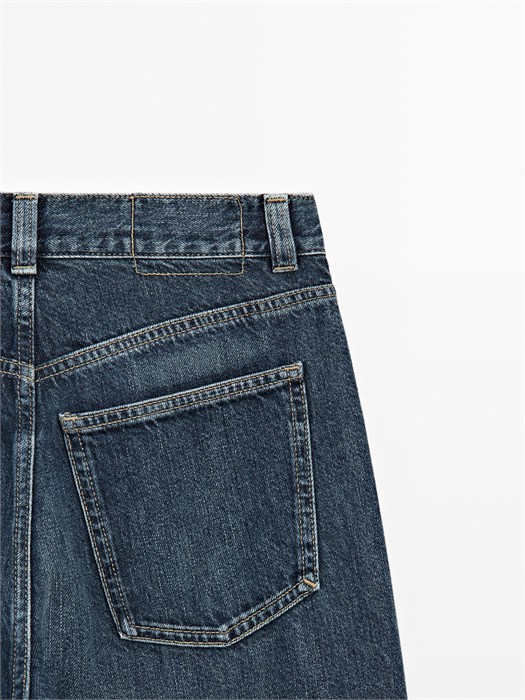 Джинсы Massimo Dutti с высокой талией, широкими штанинами и двумя накладными карманами 11201973