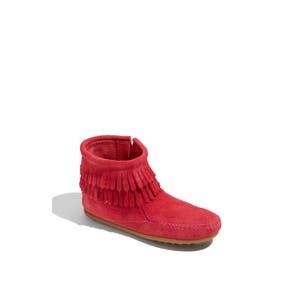 Детские ботиночки Minnetonka ',Double Fringe', из мягкой замши с боковой молнией и резиновой подошвой 10047706