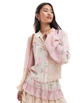 Женственная розовая блузка с цветочным орнаментом, объёмными рукавами и гофрированной отделкой от Miss Selfridge 11232711