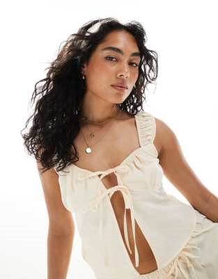 Кремовая майка с завязками спереди Miss Selfridge с бесшовным дизайном и сборками 11230756