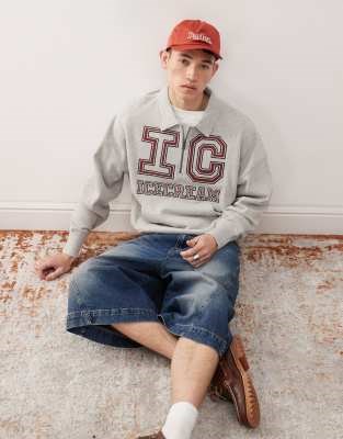 Серый молодёжный свитшот ICECREAM с частичной застёжкой и вышитым текстом на груди 11170467
