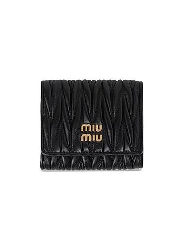 Miu Miu Матлассе кошелек из овечьей кожи с металлическим логотипом и многочисленными карманами 11167573