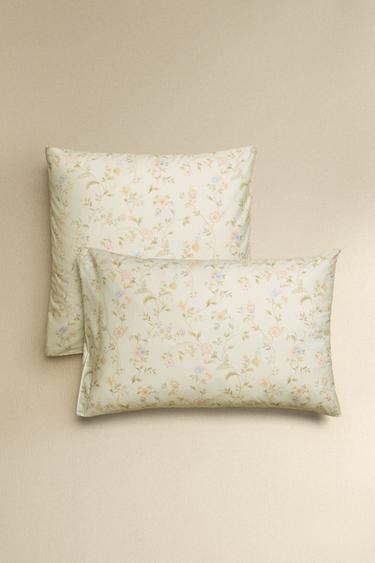 Zara Home Наволочка из хлопкового перкаля с цветочным принтом, 200 нитей, мягкая и приятная на ощупь 11235933