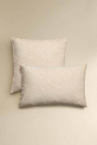 Zara Home Стильная наволочка с текстурированной полоской из хлопка и льна 11229614