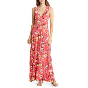 Макси-платье без рукавов с цветочным принтом и V-образным вырезом от Loveappella с эластичным поясом 10043223