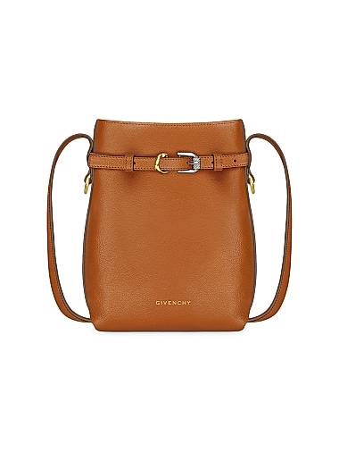 Givenchy Сумочка для телефона из мягкой буйволиной кожи с регулируемым ремешком и замшевой подкладкой 11008491