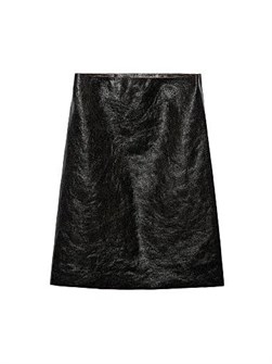 Кожаная юбка Prada с эффектом кракле, асимметричный крой, задний разрез, производство Италия 11012008