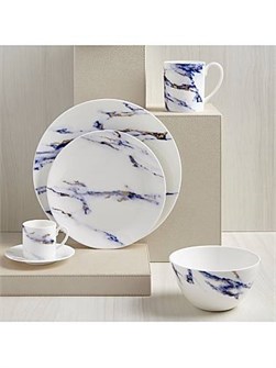 Prouna Набор из 4 костяных фарфоровых тарелок для канапе с абстрактным узором, диаметр 18 см 11017103