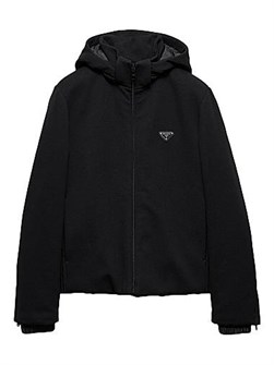 Куртка Prada из технической ткани с отстегивающимся капюшоном, гладким кроем и скрытыми карманами 11023091