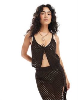 Топ Miss Selfridge с текстурированным вязаным верхом, завязками спереди и широкой горловиной 11038712