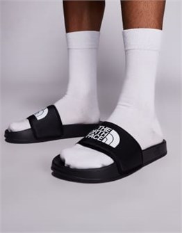 Сланцы The North Face Base Camp Slides III с широкими ремнями и адаптированной стелькой 11038635