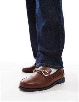 Коричневые лоферы SEQWL Hero в стиле слайдер из искусственной кожи с плоской подошвой 10045316