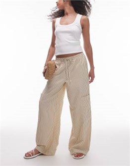 Прямые текстурные брюки с завязкой на талии в нейтральную полоску от Topshop 11034667