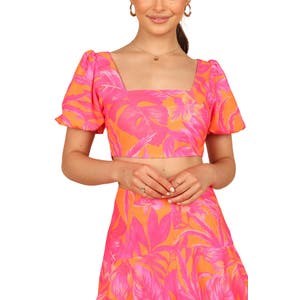 Petal &amp, Pup Тропический цветочный кроп-топ Addison с объемными рукавами и замком на спине, 100% полиэстер 10045469