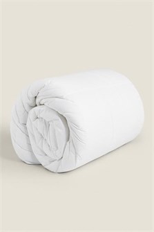 Zara Home Двуслойное всесезонное одеяло из микрофибры, 150 г/м? + 300 г/м?, с высокой теплоизоляцией 11039501