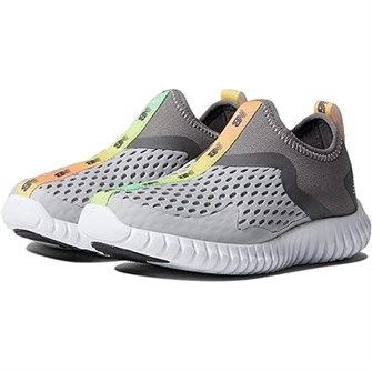 New Balance Kids Детские кроссовки Aqua Drift с быстросохнущим верхом и гибкой подошвой 11177441