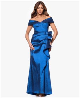 Элегантное длинное вечернее платье со декольте-сердечком без рукавов от Xscape для невысоких девушек 11228461