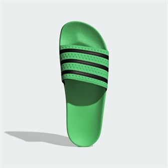 Шлепанцы Adilette adidas Originals: комфорт и стиль с резиновой подошвой 11169601