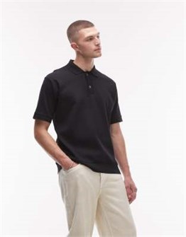 Поло от ARKET с текстурированной отделкой, короткими рукавами и частичной планкой, в регулярном стиле 10041133