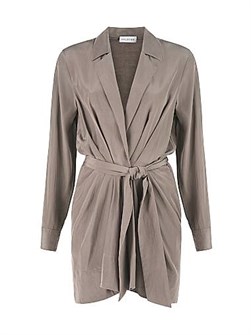 Мини-платье из крепа де Шин Halston Margo с глубоким V-образным вырезом, длинными рукавами и поясом 11164420