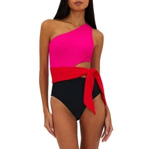 Beach Riot Молодежный купальник Carlie с вырезом на одно плечо и поясом, выполненный из рибаны, производство США 10048341