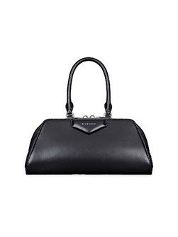 Givenchy Сумка Antigona Cube East-West из телячьей кожи с плечевым ремнём и отделением для карт 11167623