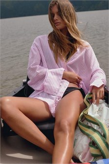 Zara Оверсайз рубашка в клетку из 100% хлопка с длинными рукавами и отложным воротником 11171484