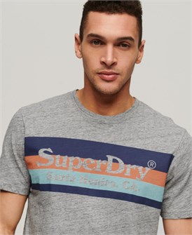 Футболка Vintage Venue от Superdry с классическим облегающим кроем и полосатым графическим принтом 11191896