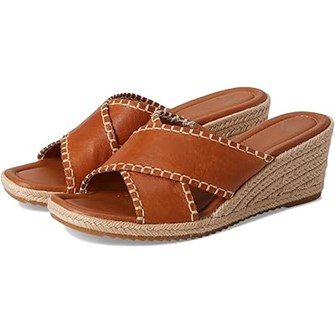 Сандалии Sofft Indie с X-образными ремешками и удобным каблуком высотой 6.35 см 11230575