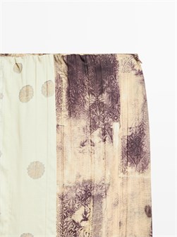 Сатиновая миди-юбка Massimo Dutti с принтом, эластичным поясом и струящимся материалом 11202010