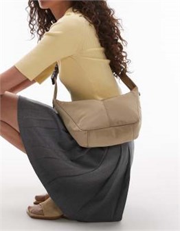 Topshop Нейлоновая сумка-кроссбоди Carrie в цвете верблюжонок с регулируемым ремнем и внутренним карманом 11171398