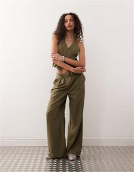 Широкие хаки брюки COLLUSION с завышенной талией, функциональными карманами и потайной молнией 11221132