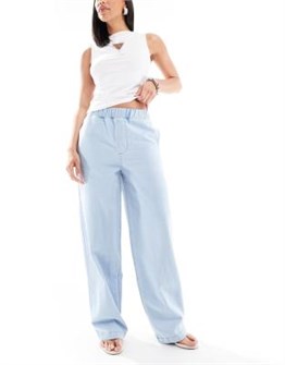 Джинсы от Miss Selfridge с эластичным поясом и прямым кроем из нерастяжимого отбеленного денима 11168355