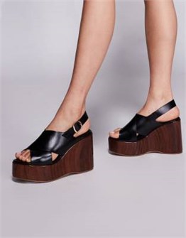 Дамские сандалии на высоком каблуке от Public Desire с ремешком на пятке 11168069