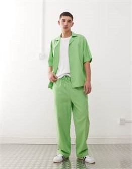 Светло-зеленые спортивные брюки Collusion с функциональными карманами из мягкого хлопка 11169533