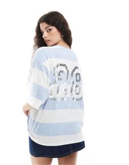 Молодёжная футболка Monki свободного кроя с принтом и короткими рукавами в полоску 10047118