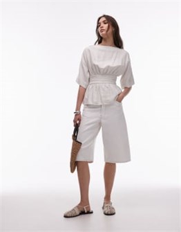 Льняная блузка Topshop с открытой спиной и завязкой на талии, высоким воротником и короткими рукавами 11237395