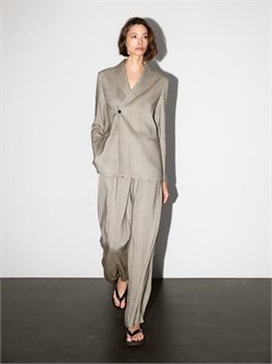 Пиджак в клетку с шальковым воротником Massimo Dutti, стиль smart casual 11229543